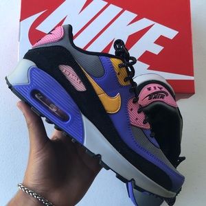 Nike Air Max 90 QS